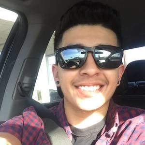 Meet your Posher, Dylan